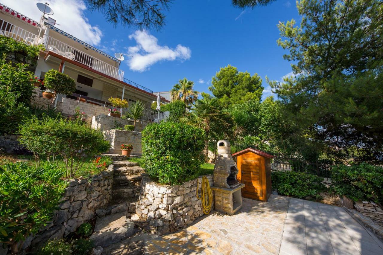Apartments Mateo Trogir Eksteriør billede